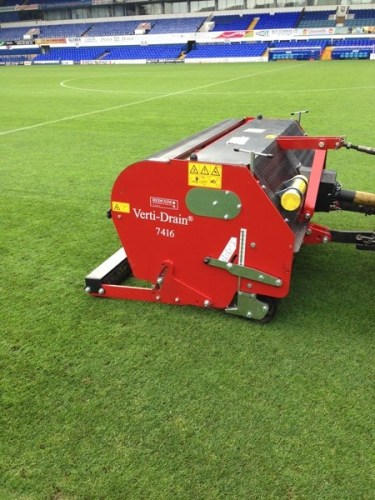 Redexim Verti-Drain 7416 aerator