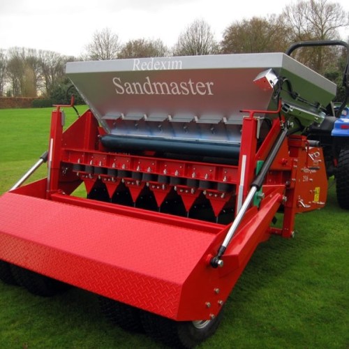Redexim Vibra-Sandmaster 1600 aerator